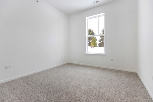 Building Photo - 12245 Barcroft Cir