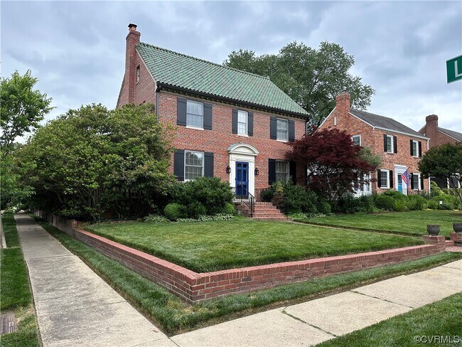 Building Photo - 4001 Stuart Ave