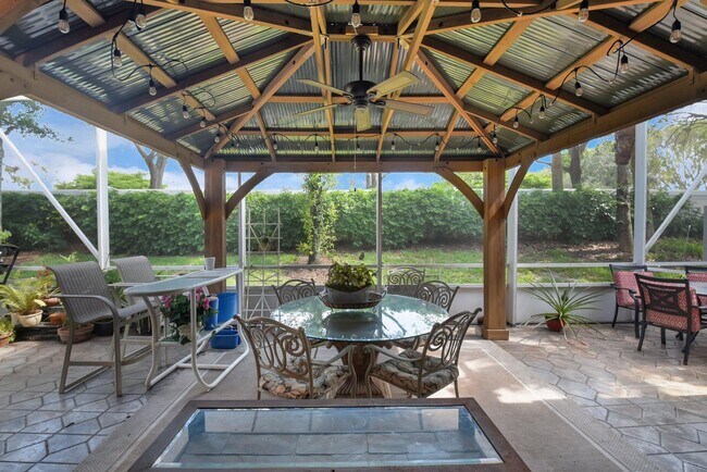 Building Photo - 8127 Playa Del Sur Blvd