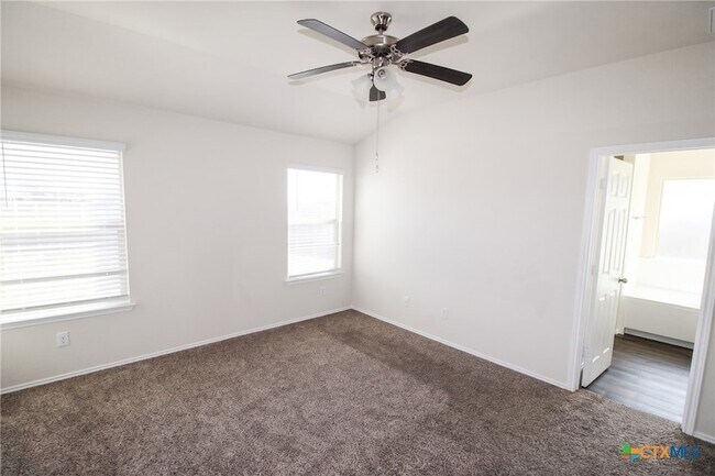 Building Photo - 2044 Wigeon Wy