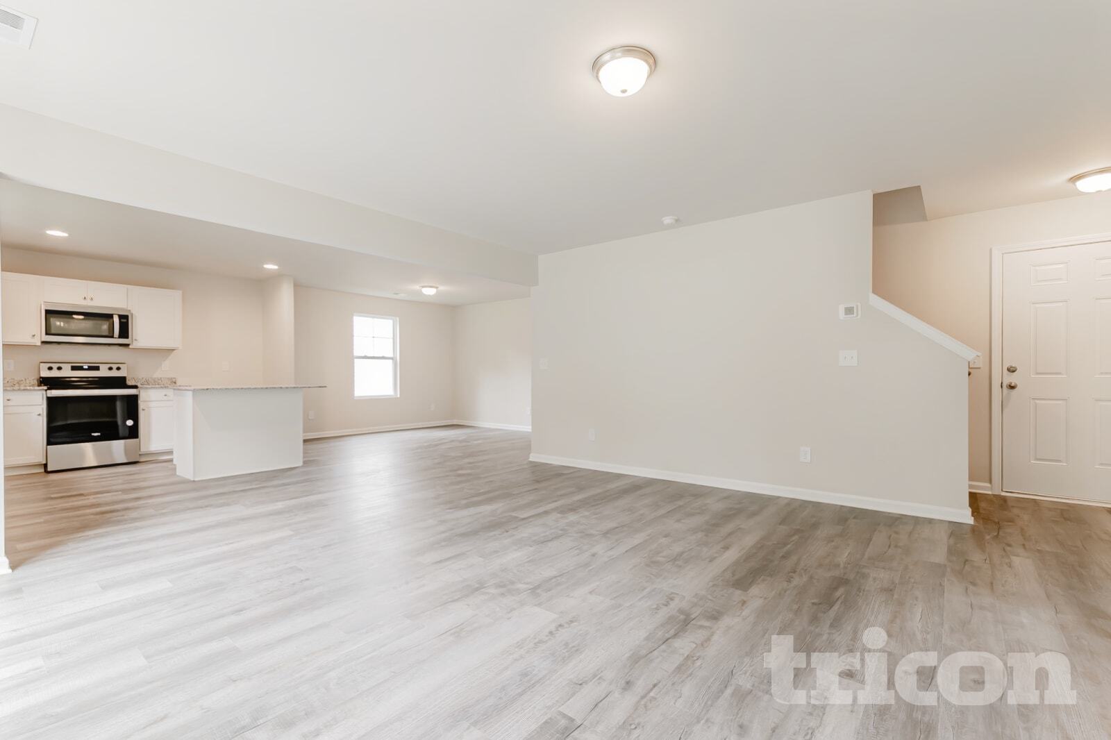 Building Photo - 27 Iron Horse Ct