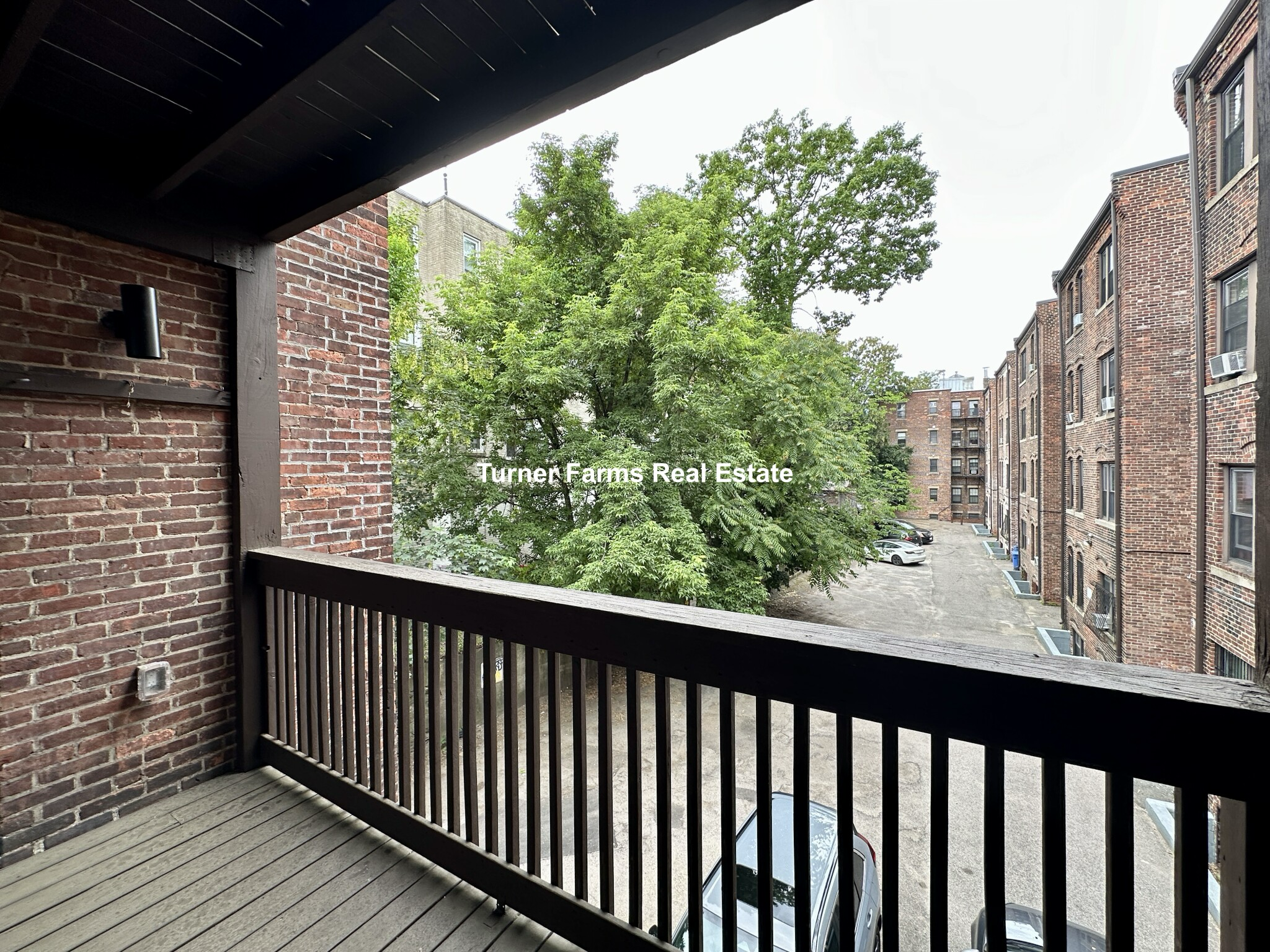 Building Photo - 162 Allston St