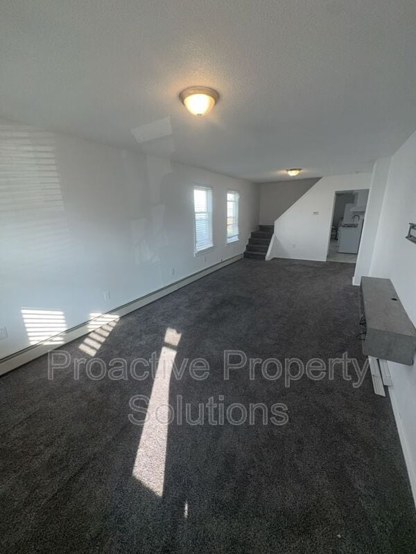 Building Photo - 415-417 17th Ave