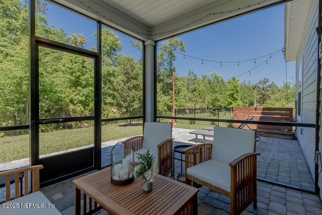 Building Photo - 348 Clifton Bay Lp
