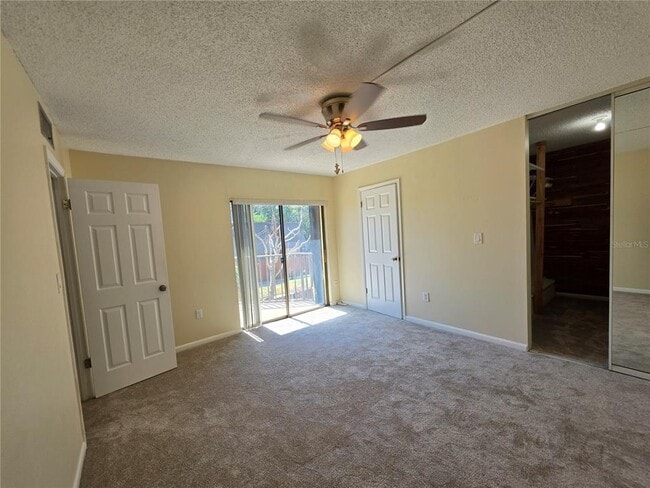 Building Photo - 3824 Saxon Dr