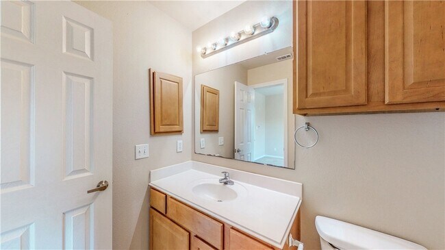 Building Photo - 305 Holleman Dr E