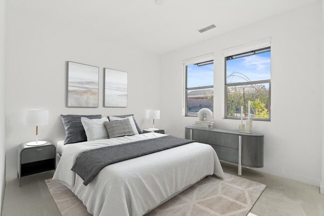 Building Photo - 73584 Henri Dr