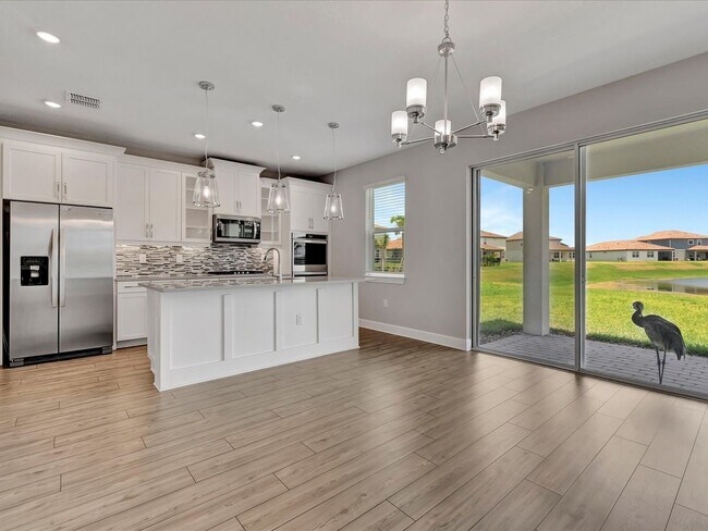 Building Photo - Savanna, Lakewood Ranch 4 bed/2.5 bath Unfurnished Home