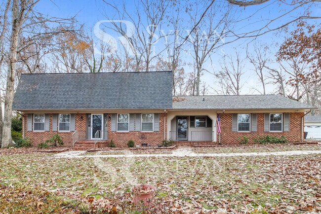 Building Photo - Beautiful 5BR home in North High Point!