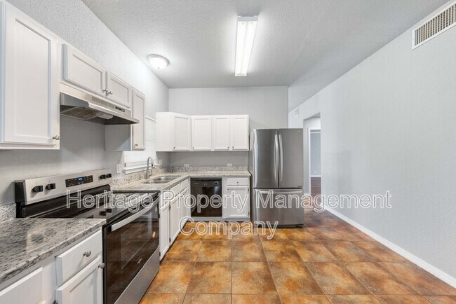 Building Photo - 8778 Serene Ridge Dr