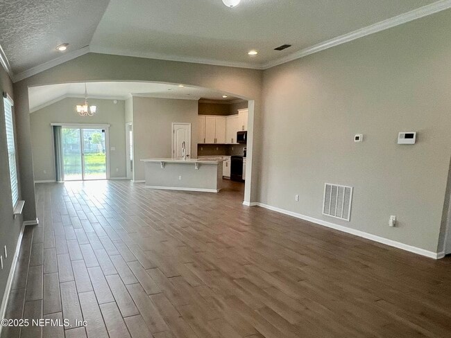 Building Photo - 12419 Jovana Rd