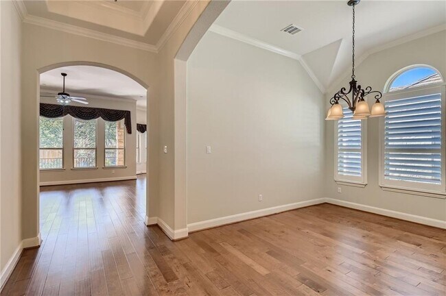 Building Photo - 208 Maxwell Way