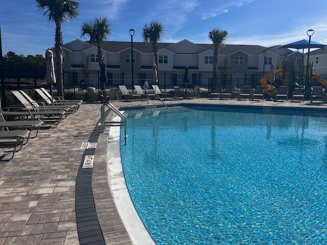 Primary Photo - 2587 Cliff Hollow Cir