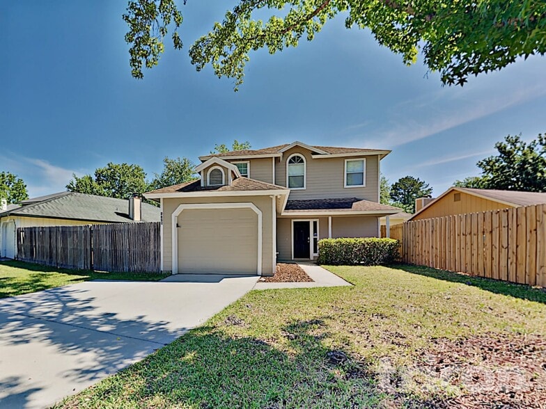 Building Photo - 6747 Long Meadow Cir S