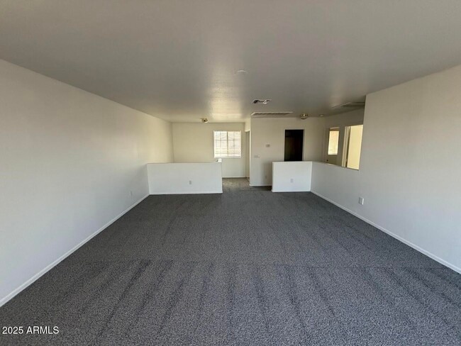 Building Photo - 4408 N 111th Ln