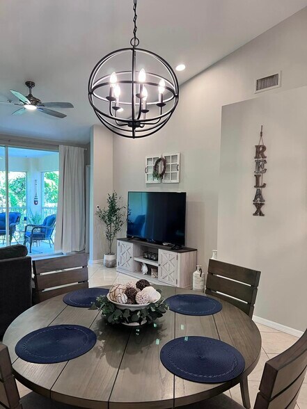 Dining - Living Room - 6655 Huntington Lakes Cir