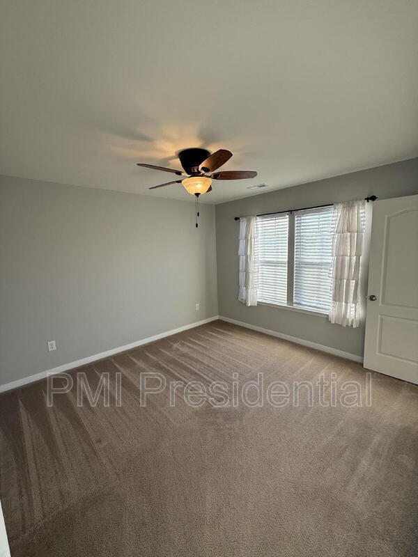 Building Photo - 11319 Heartleaf Pl