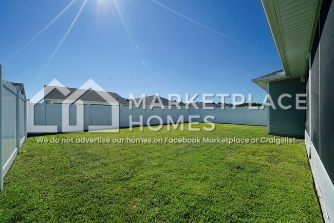 Building Photo - 1067 Harrison Bayou Dr