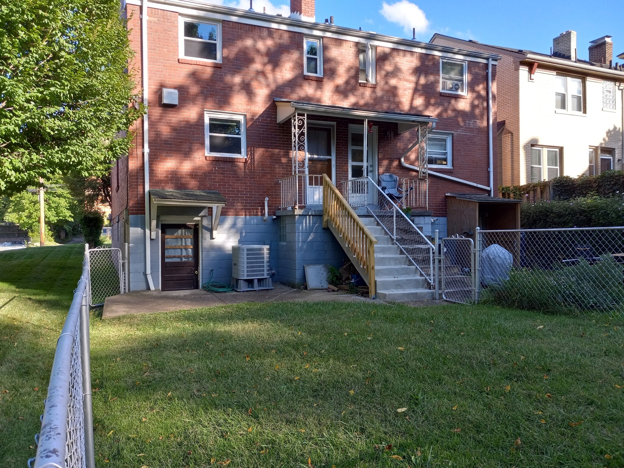 Building Photo - 211 N Homewood Ave