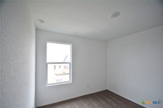 Building Photo - 3812 Far Horizon