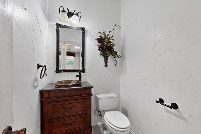 Building Photo - Chandlers Landing 4-Bedroom Home with Office