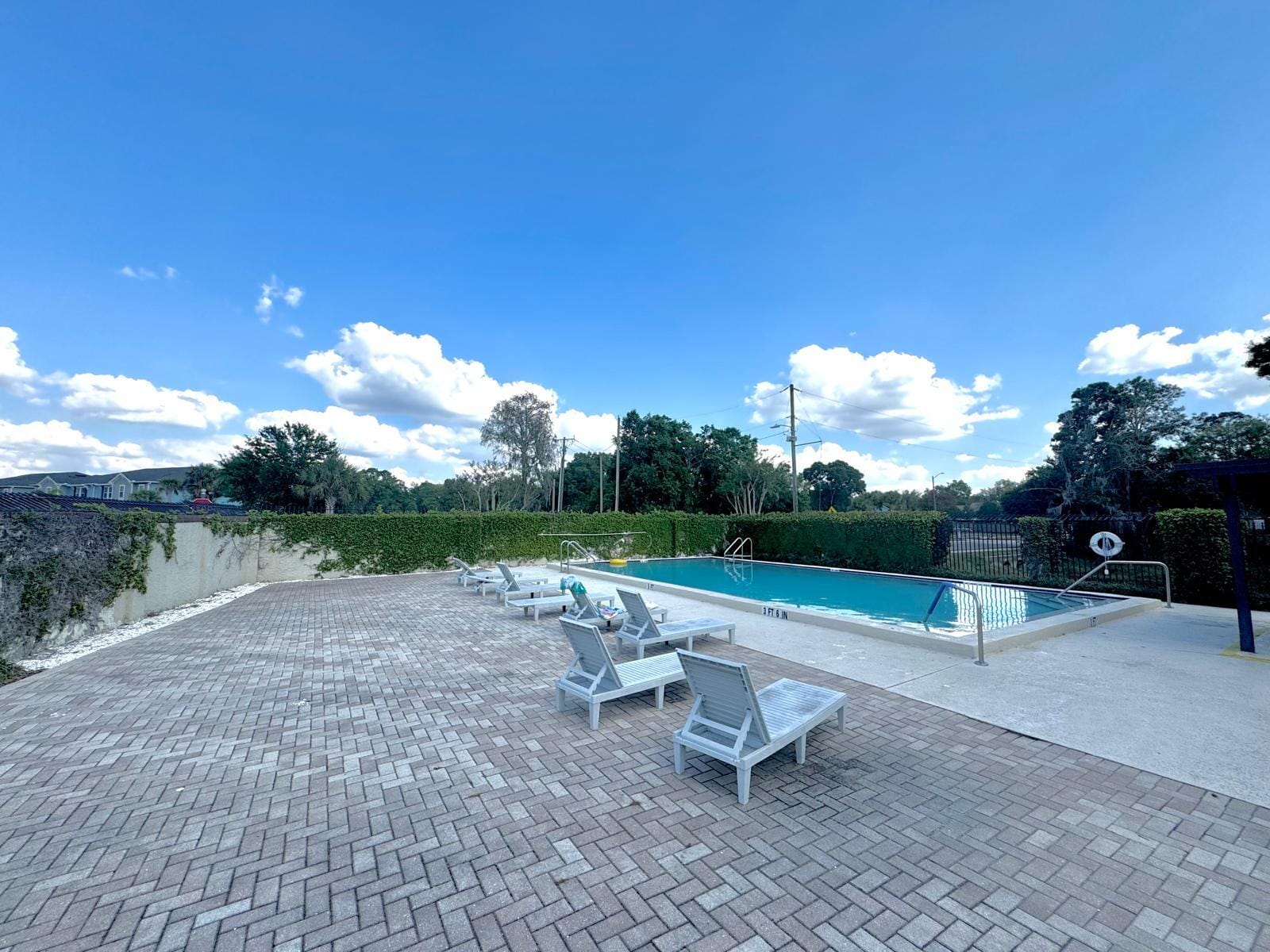 Building Photo - 16565 Brigadoon Dr