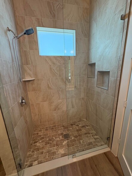 Building Photo - 4261 Kathy Ave