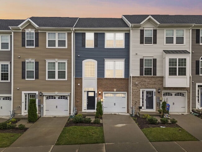 Building Photo - 7807 Petigru Rd