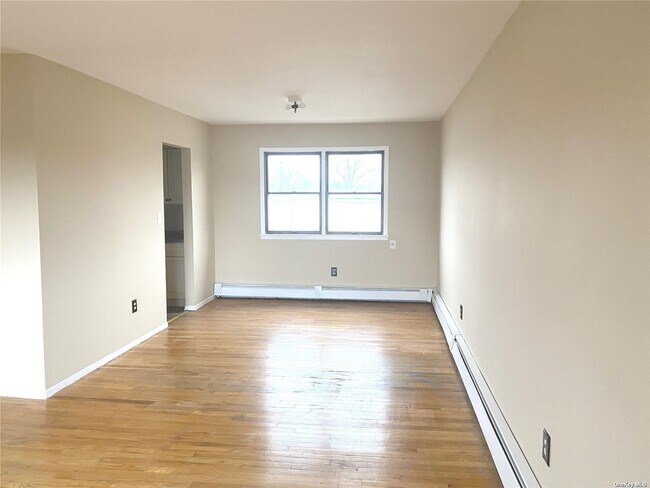 Building Photo - 1014 Phoebe St