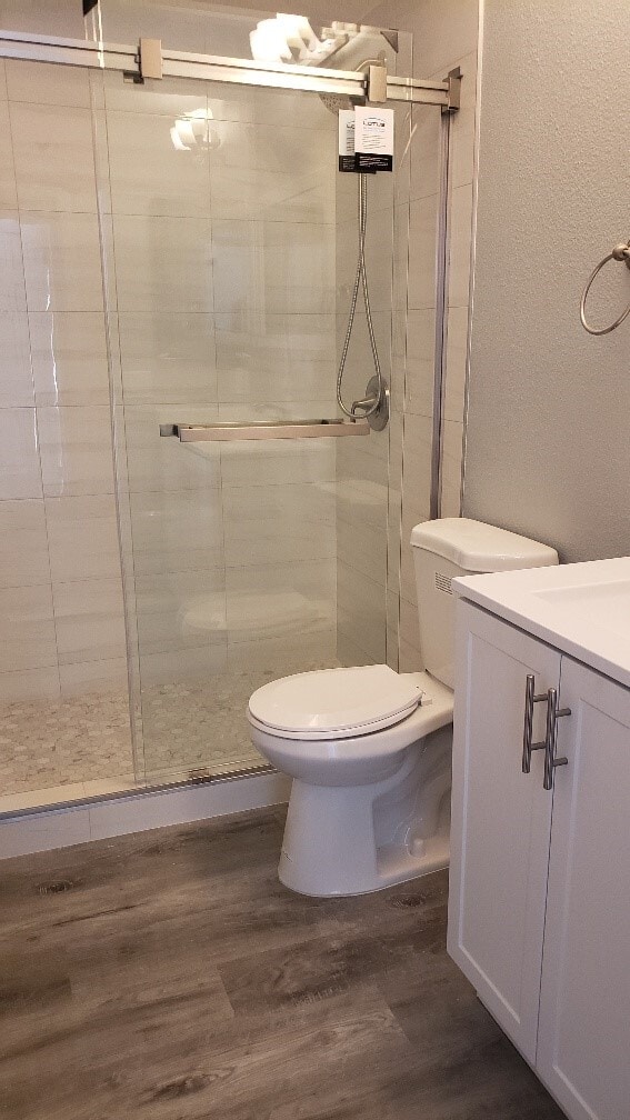 Building Photo - 15692 Live Oak Rd