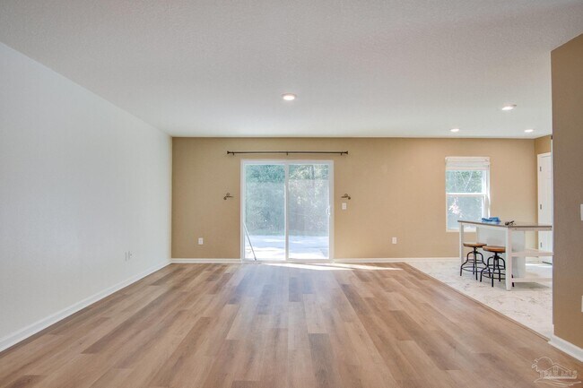 Building Photo - 7809 Maxton Rd