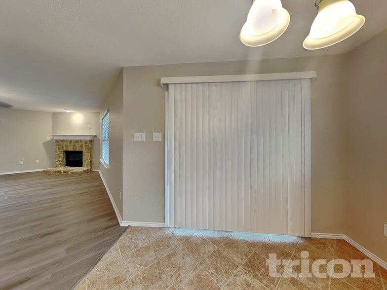 Building Photo - 7713 Captain Ln