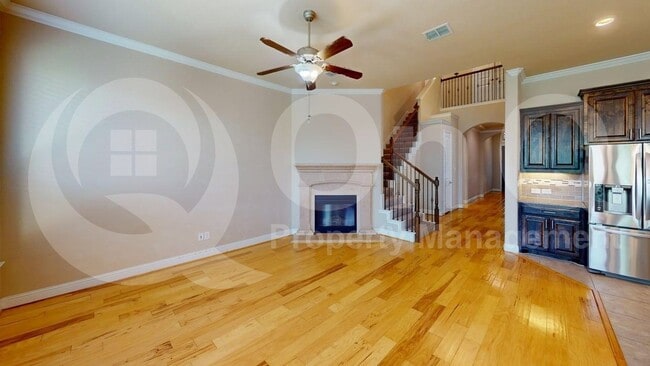 Building Photo - 4112 Overton Dr