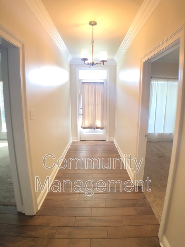 Building Photo - 25857 Linwood Rd