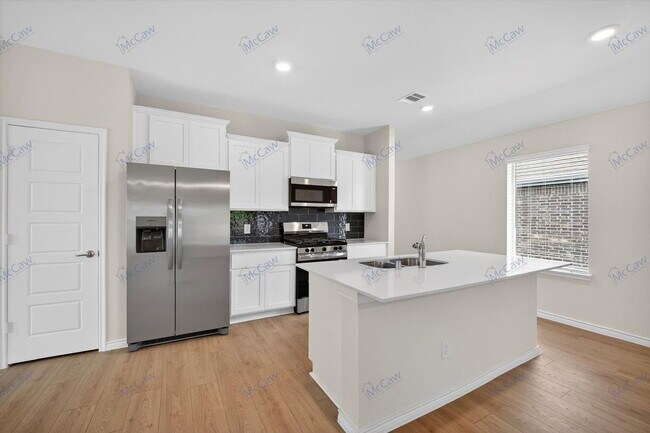 Building Photo - 1209 Hopes Lk Dr