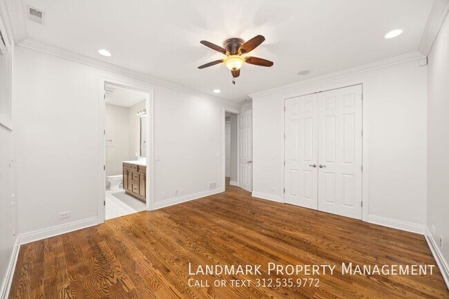 Building Photo - 4208 N Albany Ave