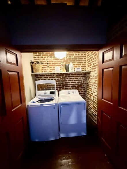 Washer and Dryer in hallway - 11 Spruce St