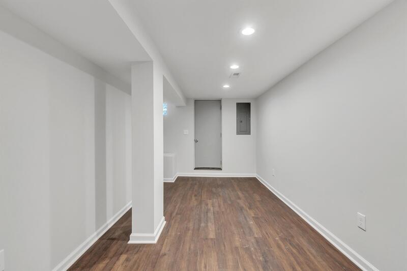 Building Photo - 1100 Mt Holly St