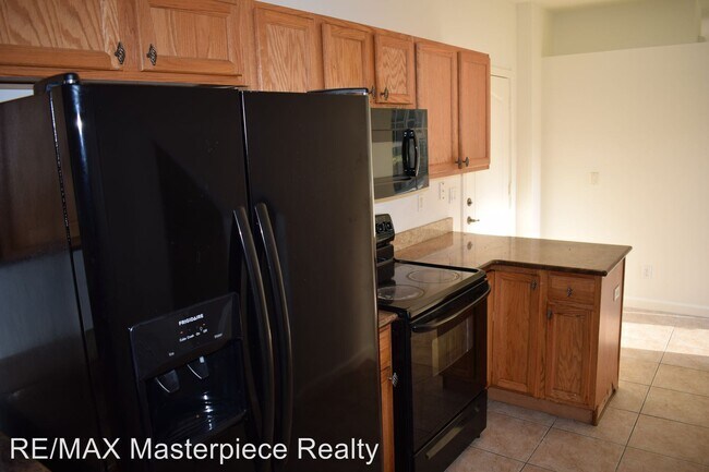 Building Photo - 4 br, 2.5 bath House - 2709 Creekside Dr