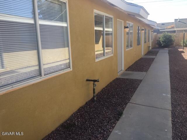 Building Photo - 8124 Peach Ave