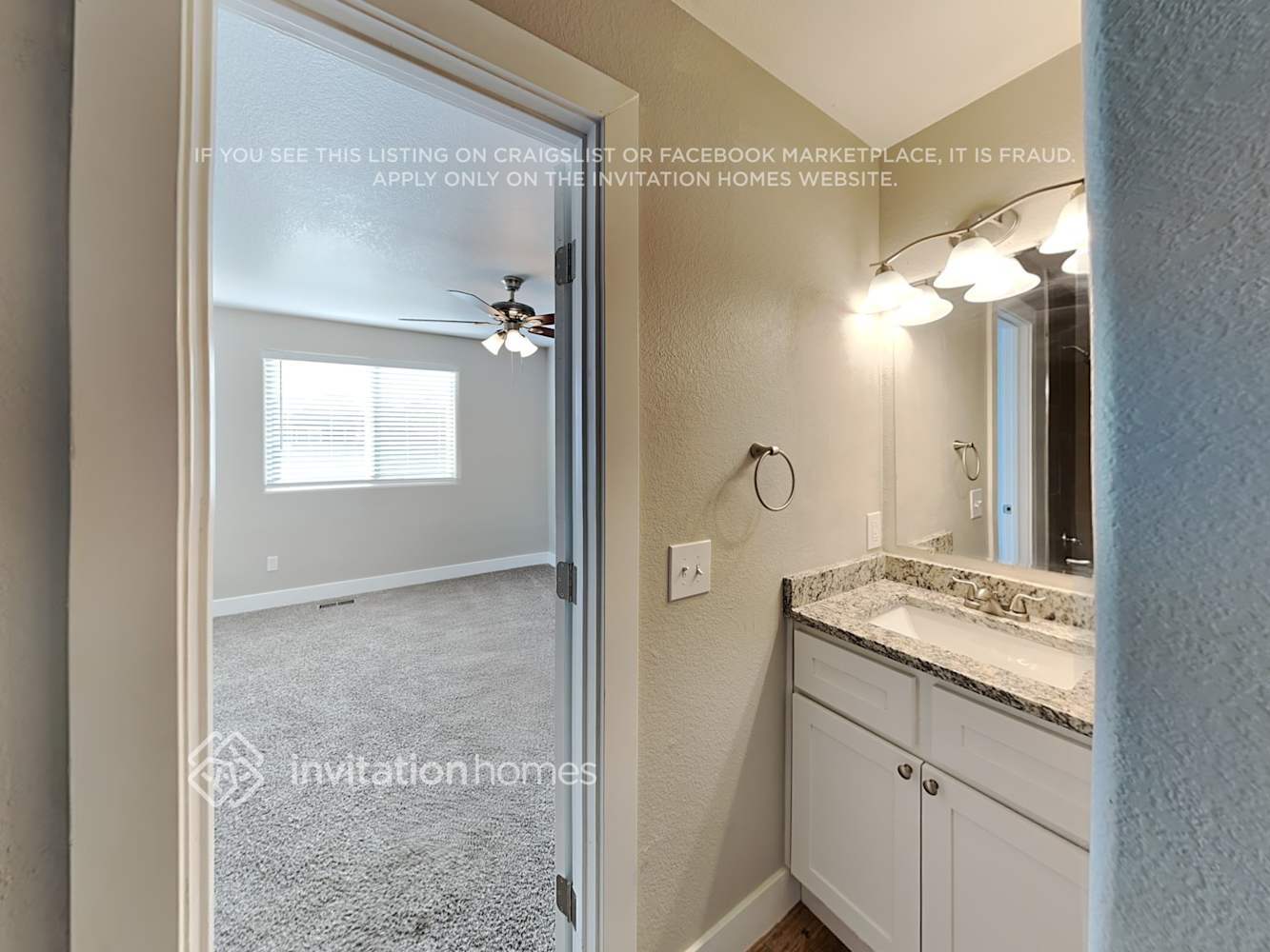 Building Photo - 1375 Legend Oak Dr
