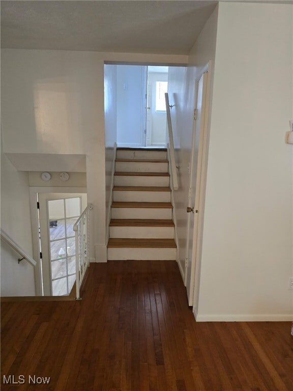 Building Photo - 1074 E 167th St