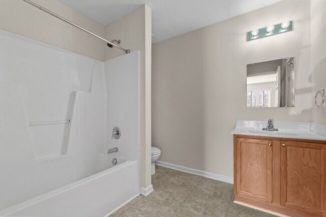 Building Photo - Charming 3-Bed 3.5-Bath Near Campbell University
