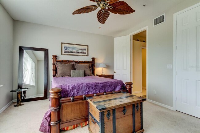 Building Photo - 1575 Pinellas Bayway S