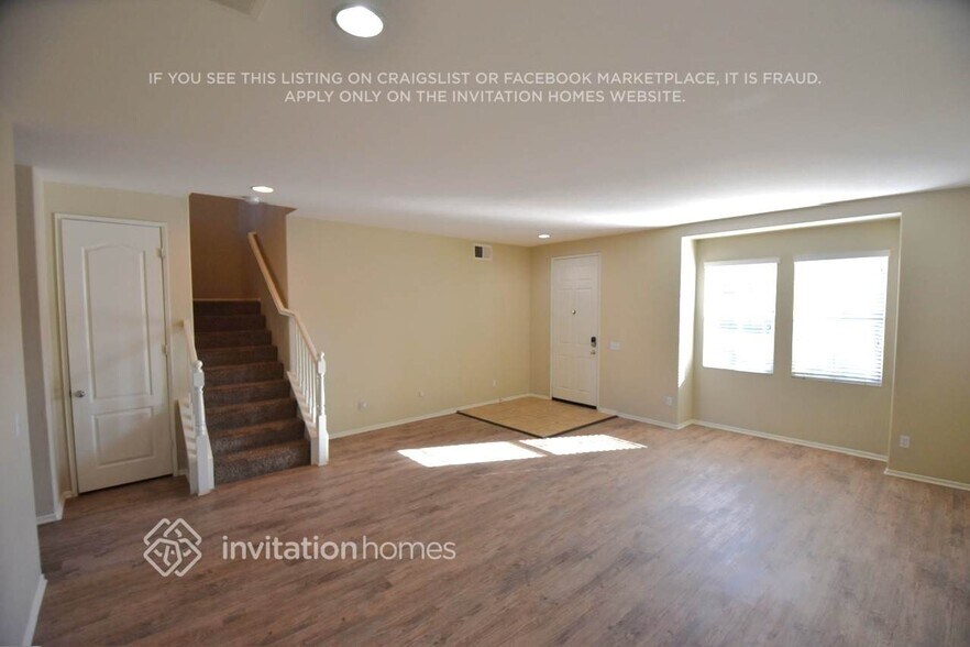 Building Photo - 1956 Montanra Ln