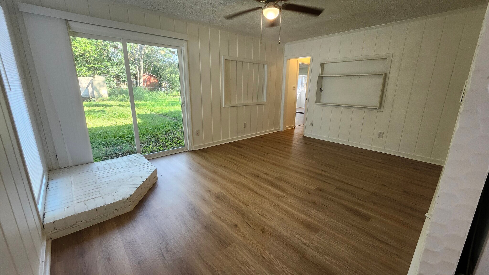 Building Photo - 4014 Chelsea Dr