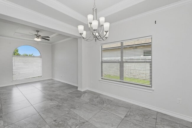 Building Photo - 7225 Sylvia Plath Dr