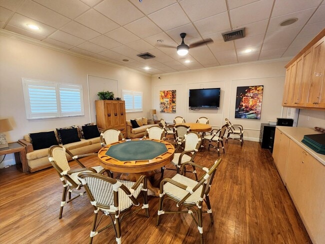 Building Photo - 2000 S Federal Hwy