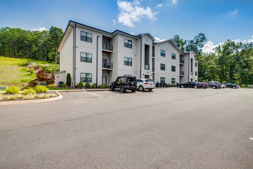 The Reserve at Raintree 651 Rainforest Rd Knoxville TN 37923