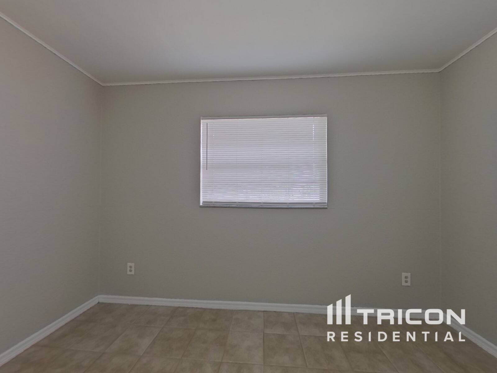 Building Photo - 4859 Orange Grove Way